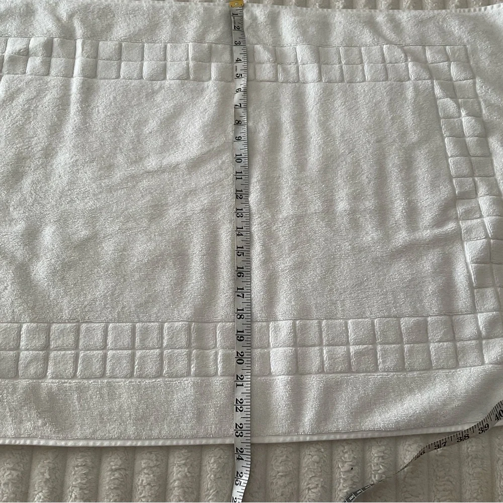 Chelsea Collection 100% Cotton Towel Bath Mat Set of 2 White